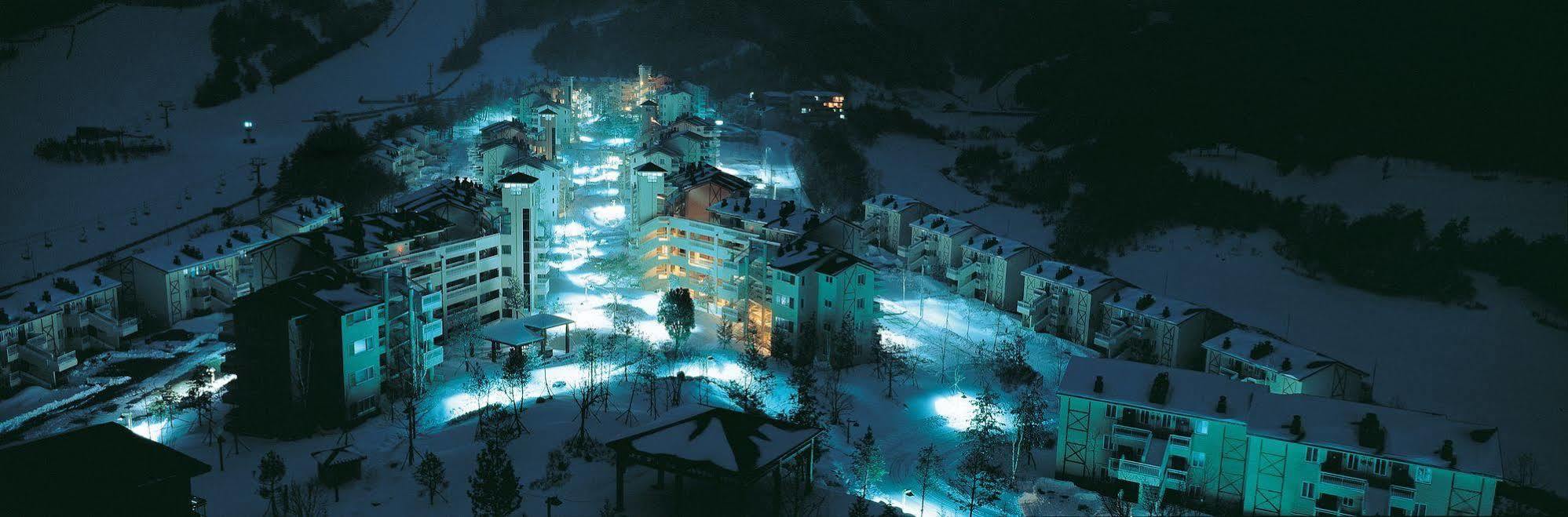 Yongpyong Resort Villa Condominium Пхьончхан Екстер'єр фото